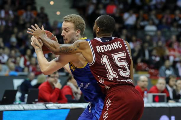 一家聚焦于 一家聚焦于