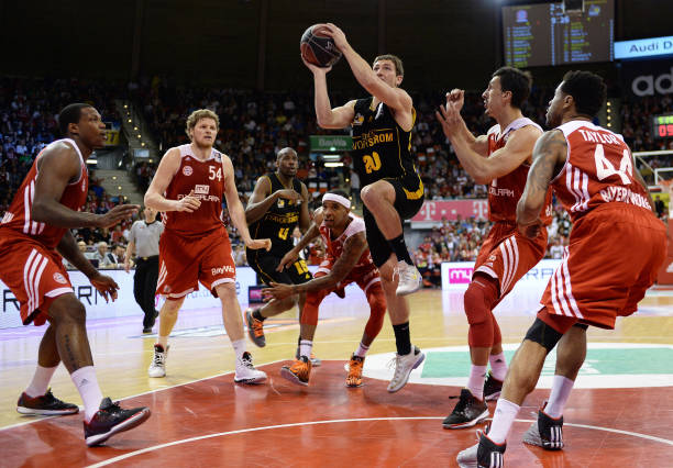 注入新鲜血 注入新鲜血